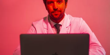 Španielsky psychológ a sexuológ: Neexistuje porno bez následkov