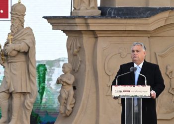 Brusel je „zlou paródiou“ Sovietskeho zväzu a Maďarsko bude naďalej „tancovať, ako chceme“, tvrdí premiér Orbán