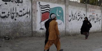 Pakistan vyhosťuje dva milióny afganských migrantov kvôli častým bombovým útokom